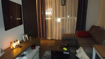 Expose Moderne 2.5-Zimmer Wohnung mit Balkon und Aufzug