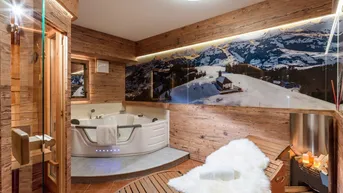 Expose Chalet mit Garten - Teich - Sauna - Jacuzzi in sonniger &amp; ruhiger Lage in Kirchberg bei Kitzbühel in Tirol