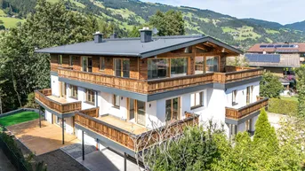 Expose Luxuriöses Penthouse mit schönem Panoramablick