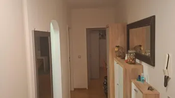 Expose Top gepflegte 4 Zimmer Wohnung in ruhiger Lage 