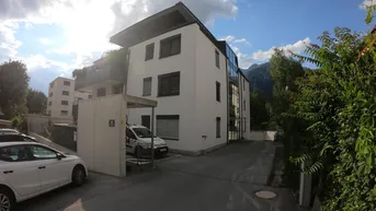 Expose Moderne 2-Zimmer Wohnung mit Balkon und TG-Platz