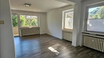 Expose 4 Zimmer Wohnung frisch renoviert 