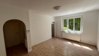 Expose Gemütliche Wohnung (1 Zimmer) nahe Stadtzentrum Mödling &amp; Wienerwald