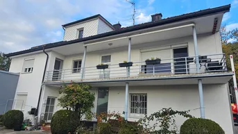 Expose Stilvolle 140 m² Wohnung in St. Florian am Inn – zentrale Lage trifft ruhigen Wohnkomfort