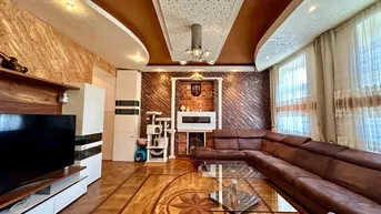 Expose 98 m² Luxus-Altbau mit 4 Zimmern