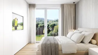 Helles Schlafzimmer mit Holzboden, Einbauschränken und französischem Balkon mit Waldblick.