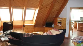 Expose 4-Zimmer Dachgeschosswohnung, möbliert im Zentrum von Kufstein am Stadtpark mit Dachterrasse