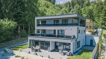 Expose Wohnen in Bestlage - Exklusive Villa in Hochrum