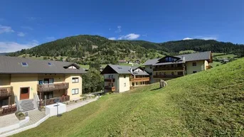 Expose Helle alpine Wohnung mit Balkon und Garagenplatz