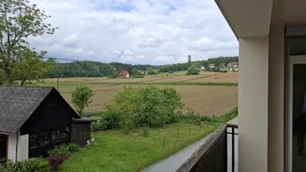 Expose Familienwohnung mit Loggia