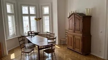 Expose Top sanierte Wohnung - Balkon - in Jahrhundertwendehaus