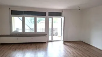 Expose Familienwohnung mit Loggia