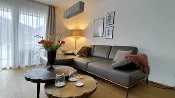 Expose Moderne, helle 3-Zimmer-Wohnung mit zwei Balkonen, zwei Parkplätze
