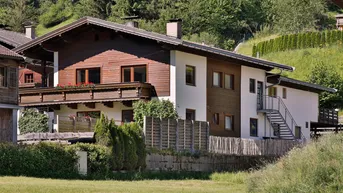 Expose Attraktive 3-Zimmer-EG-Wohnung mit Balkon und EBK in Kelchsau