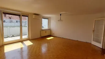 Expose Dachgeschoß Wohnung mit Terrase!