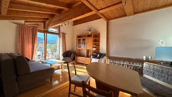 Expose Charmante 2-Zimmer-Wohnung mit 2 Balkonen und traumhafter Aussicht