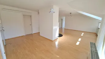 Expose Wunderschöne sonnige Dachgeschosswohnung