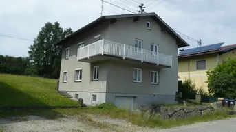 Expose Wohnen im 2-Familienhaus in Ranshofen ….  