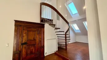 Expose Gefühlvoll sanierte Dachterrassen-Maisonette im Andräviertel - mit grandiosem Stadt- und Bergblick