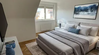 Expose Befristet vermietet: Dachgeschosswohnung mit 2 Zimmern und 13 m²  Terrasse