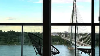 Expose 3 Zimmer Wohnung mit Blick auf die Donau, Donaumarina, Möbelliert