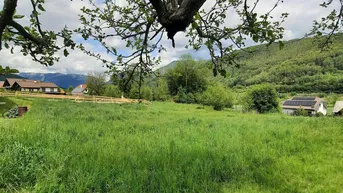 Expose  Baugrund in Payerbach Zukunftsorientiert + naturintegriert, Das Umfeld von Payerbach ist seit mehr als 100 Jahren einer der beliebtesten Plätze in Österreich. Sehr deutlich hat auch jetzt wieder die ORF-Show „neun Plätze – 9 Schätze“ gezeigt, dass die Region auch derzeit zu den schönsten Fleckchen Österreichs zählt. Sie hat sogar von allen 9 Plätzen die höchste Punktewertung der Jury und des Telefon-Voting verdient. (www. Wieneralpen.at) Wenn man daran denkt, dort zu leben und ein Platz derartig hervorgehoben wird, fragt man sich besorgt, wie dieser wohl unter den derzeitigen Bedingungen in den nächsten Jahrzehnten aussehen wird..