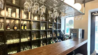 Expose -TOP AUSGESTATTET- renommiertes Café &amp; Bar im Herzen des 19. Bezirk -unbefristet-