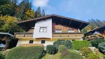 Expose  Provisionsfrei! Gepflegtes Landhaus mit 2 Wohneinheiten