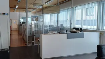 Expose Büro-/Logistikmmobilie