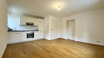 Expose Zentrumsnahe 3 Zimmer Wohnung mit Balkon und Aussenparkplatz