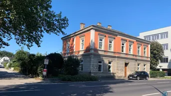 Expose Prachtvolles, sanierungsbedürftigtes Haus in zentraler Lage mit Garten in Steyr, Oberösterreich
