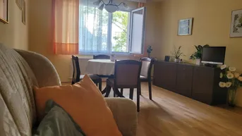 Expose Zentrale Neubau-Hofruhe 3-Zimmer Wohnung mit Vollmöblierung, Inklusivmiete mit WW/KW + Heizung