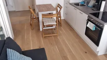 Expose Ansprechende 2-Zimmer-Wohnung mit Einbauküche zur Kurzzeitmiete