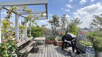 Expose GLORIETTE-BLICK - MODERNE DG-WOHNUNG MIT 2 TERRASSEN NAHE U3