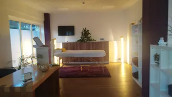 Expose Moderne Bürofläche bzw. Beauty-, Praxis oder kleiner Verkaufsraum mit Tiefgarage und Barrierefreiheit
