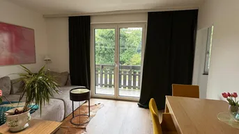 Expose Schöne 1,5-Zimmer Wohnung mit Balkon und Parkplatz in grüner und zentraler Lage - ideal für Singles und Studenten