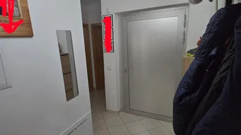 Expose Sonnige 3-Zimmer Dachgeschosswohnung mit kleiner Terrasse