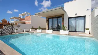 Expose Luxuriöse Villa mit Pool