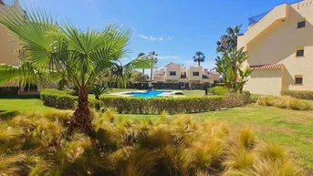 Expose PENTHOUSE IN RODA GOLF MIT POOL