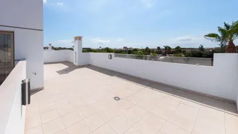 Expose Wunderschöne Key Read und möbelierte Villa