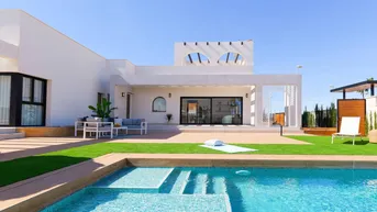 Expose Key Ready Schöne Villa mit Pool möbeliert