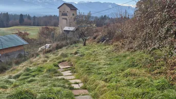 Expose HAUS IN SCHÖNER UND RUHIGER LAGE ZU VERKAUFEN 