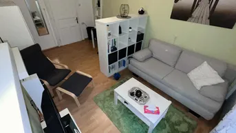Expose ab sofort 18m² WG-Zimmer am Jakominiplatz verfügbar