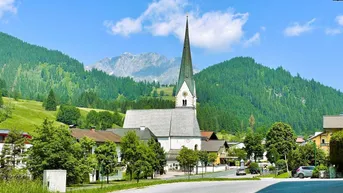 Expose Topmodernes Zweifamilienhaus mit 7 Zimmern in Bestlage St. Martin a. Tennengebirge