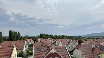 Expose Neu sanierte 4-Zimmer Wohnung mit Loggia