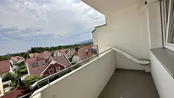 Expose Top-sanierte 4-Zimmer Wohnung mit Balkon