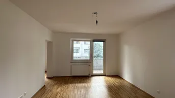 Expose 3,5-Zimmer-Wohnung mit Loggia und Parkplatz