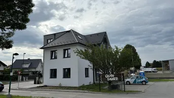 Expose Modernes Büro in Maria Enzersdorf - Erstbezug, top Ausstattung &amp; flexible Raumgestaltung - jetzt mieten!