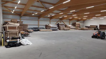 Expose Lagerhalle in Gewerbepark Theiss