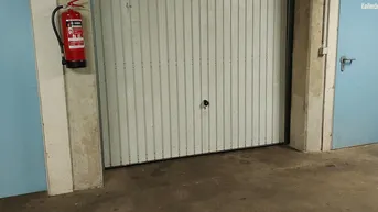 Expose Garagenbox